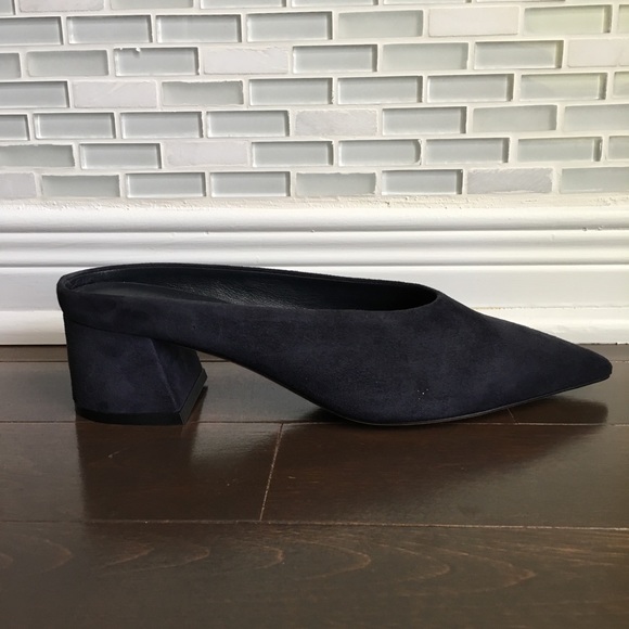 NWT Vince Ralston Navy Blue Suede Slip On Mule - Picture 9 of 15